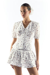 Blouse with Oversized Collar and Tie in White Floral