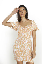 Orange-Sketchy-Flower Scoop-Neck-Short-Sleeve-Mini-Dresses