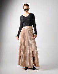 Black Glitter Knit V-Neck Long Sleeve Crop Top