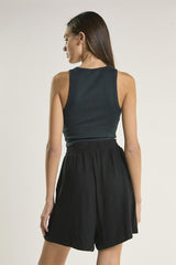 Black Ribbed Round-Neck Crop-Top