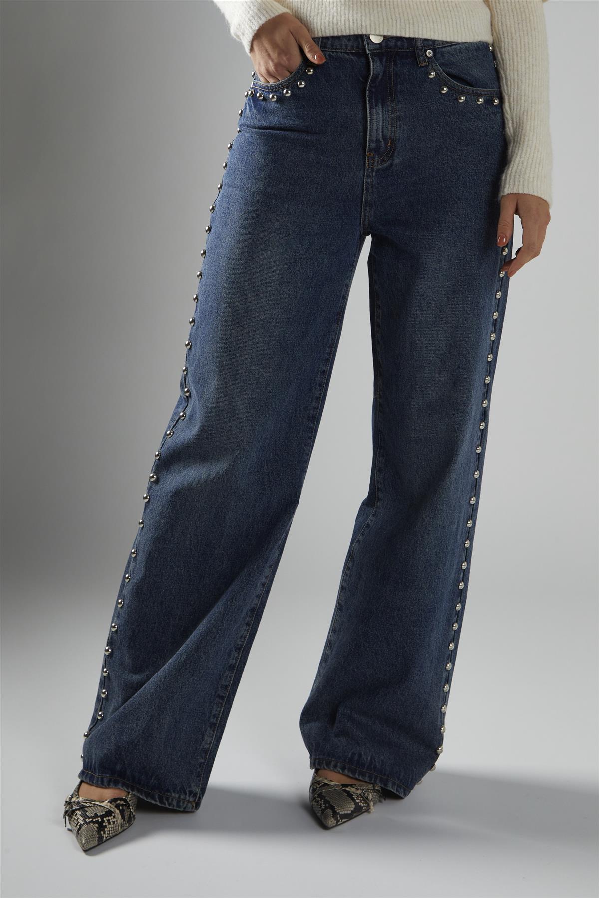 Dark-Stonewash Wide-Leg Studded-Jeans