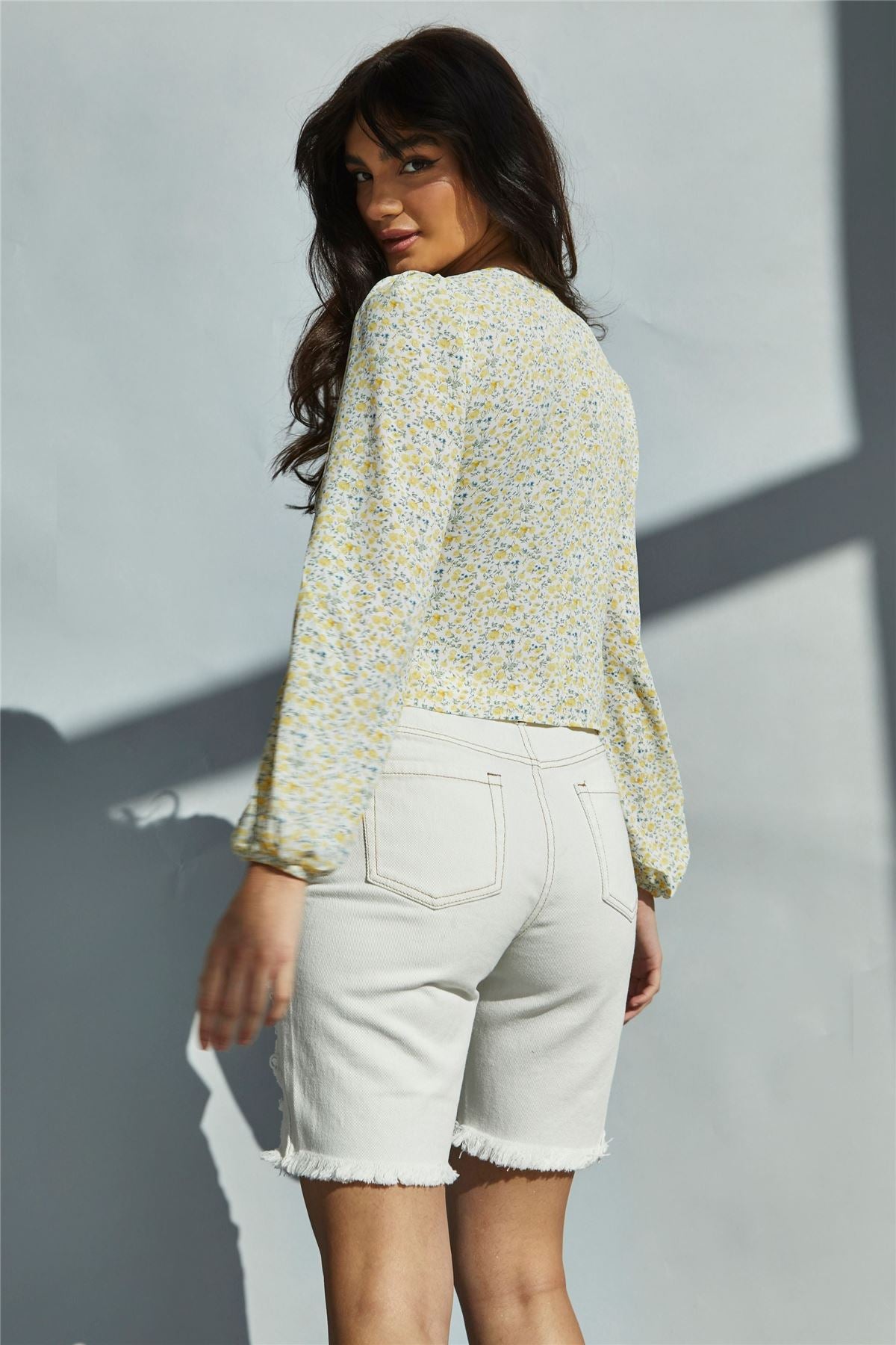 Yellow Vintage daisy V-Neck Button Front Blouse