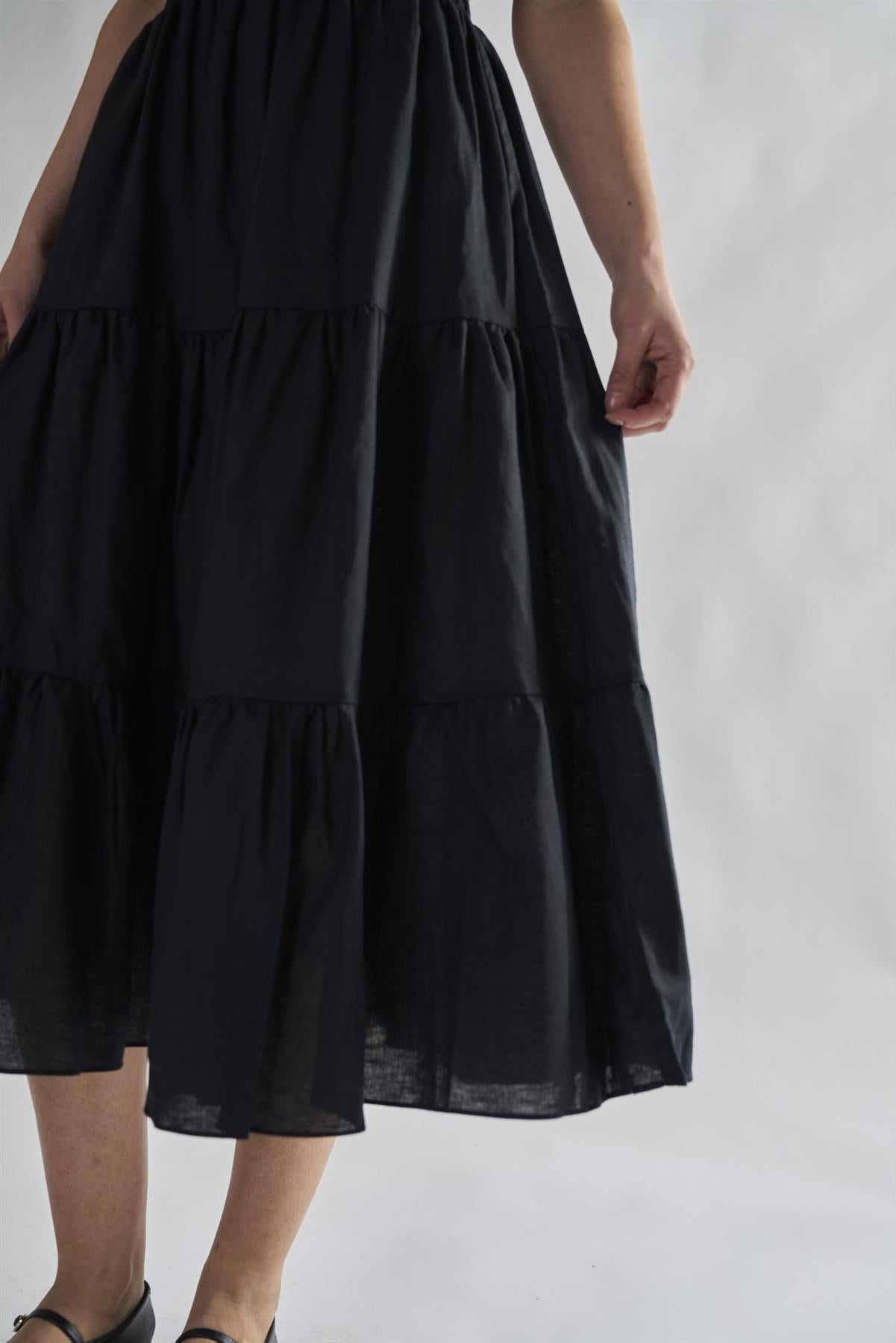 Black Tiered- Midi-Skirt