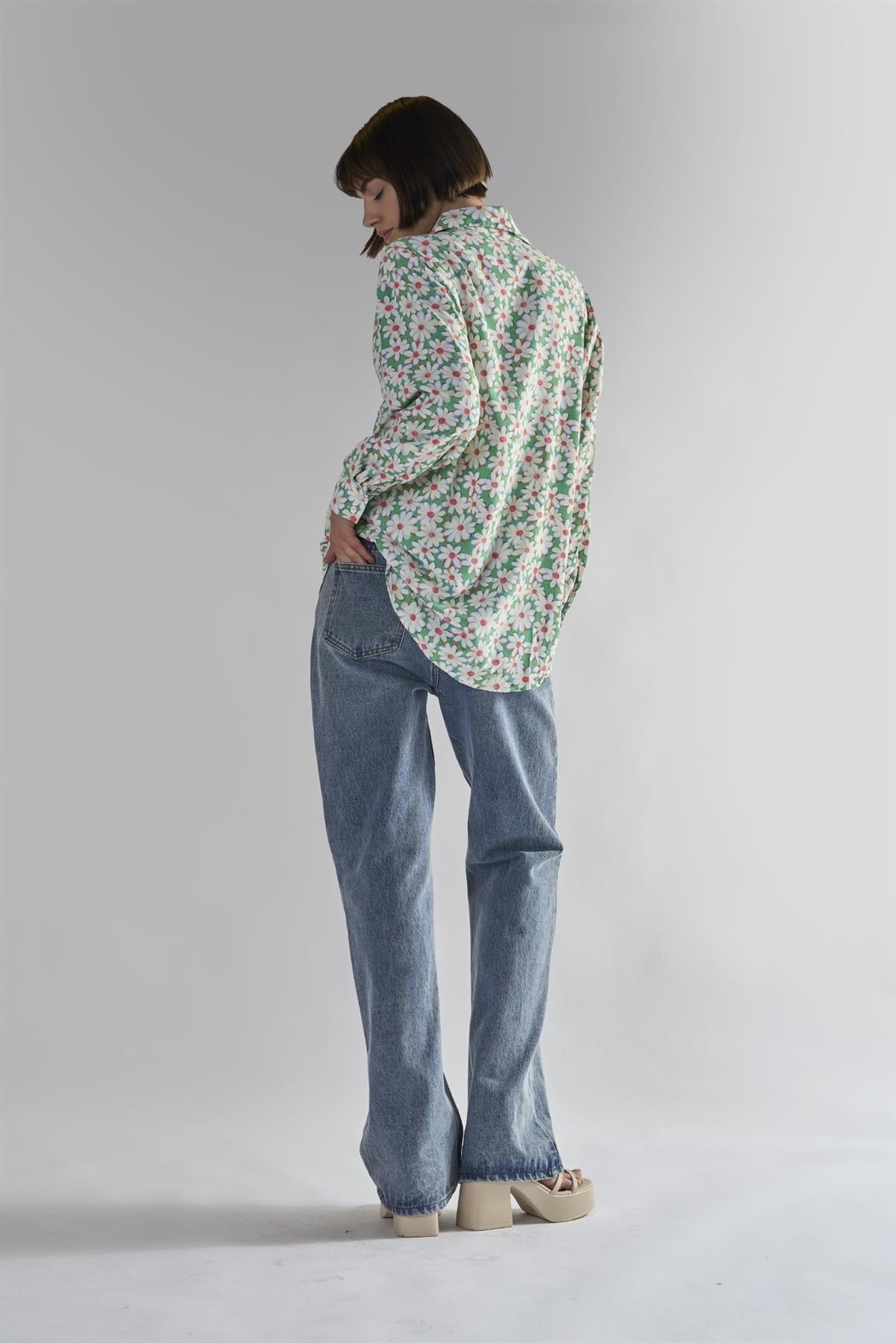 Green Daisy Collared Long Sleeve Tops