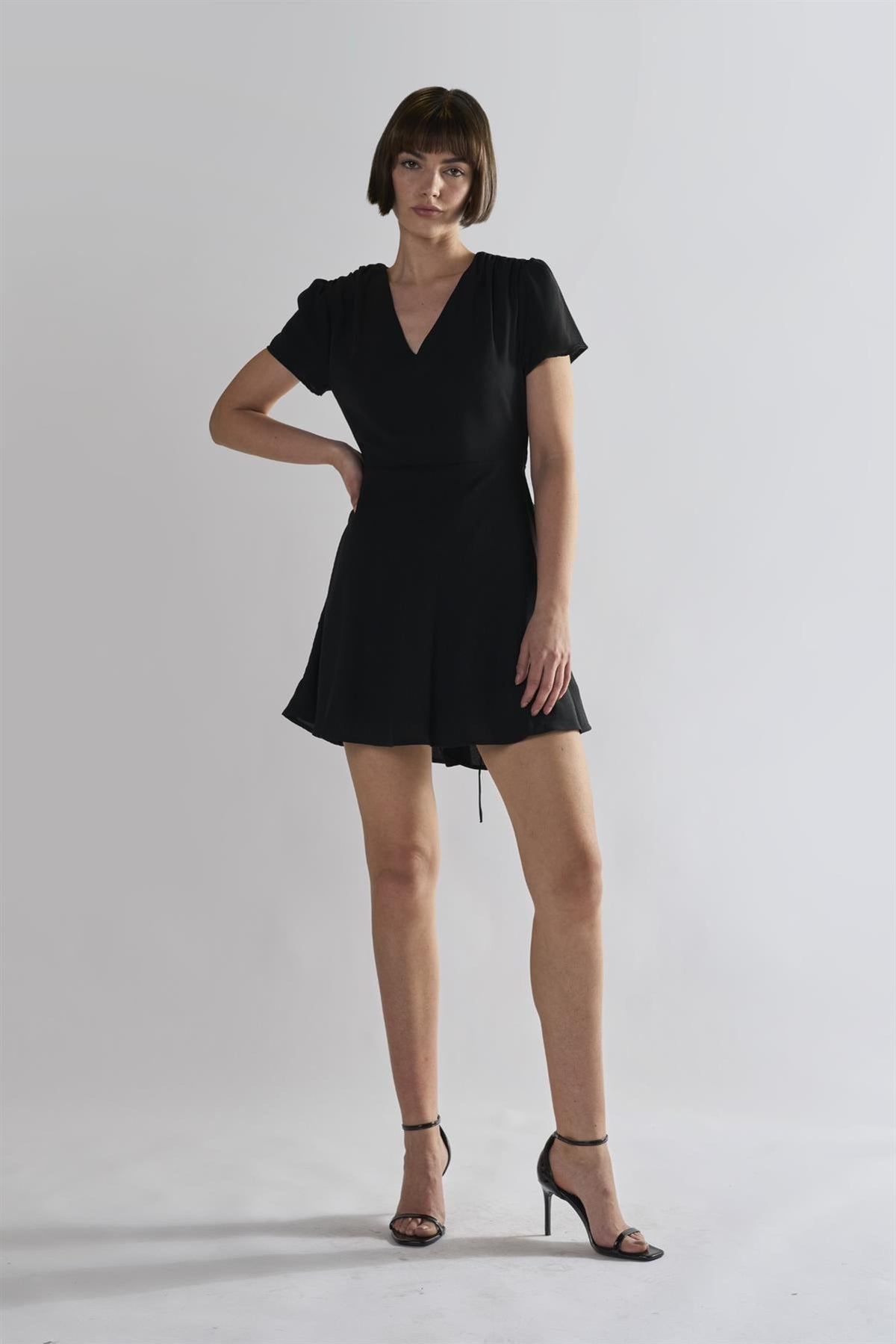 CK2731B BLACK DRESSES