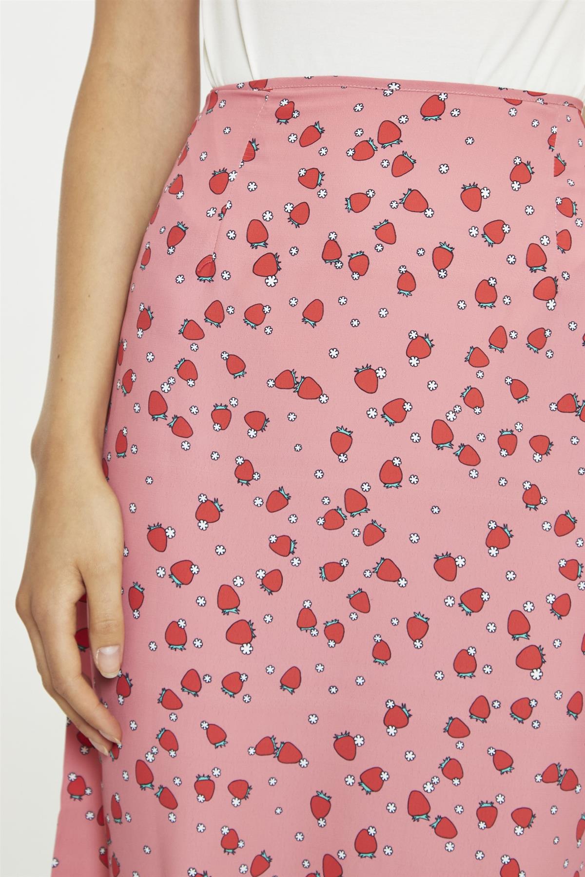 Pink Strawberry-Print Midaxi-Skirt