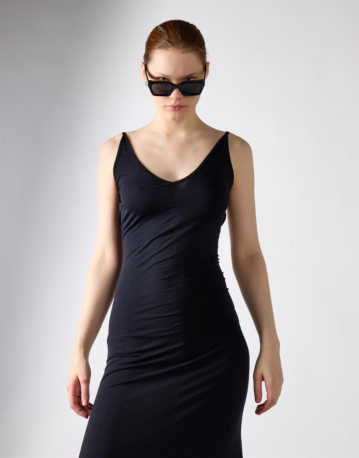 Black V-Neck Open Back Maxi Dress