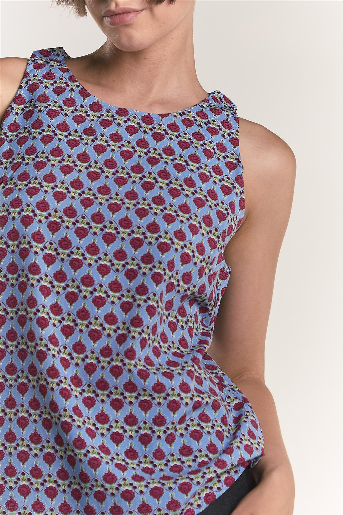LADIES TOP-BLUE DITSY FLORAL-2Xtra Small