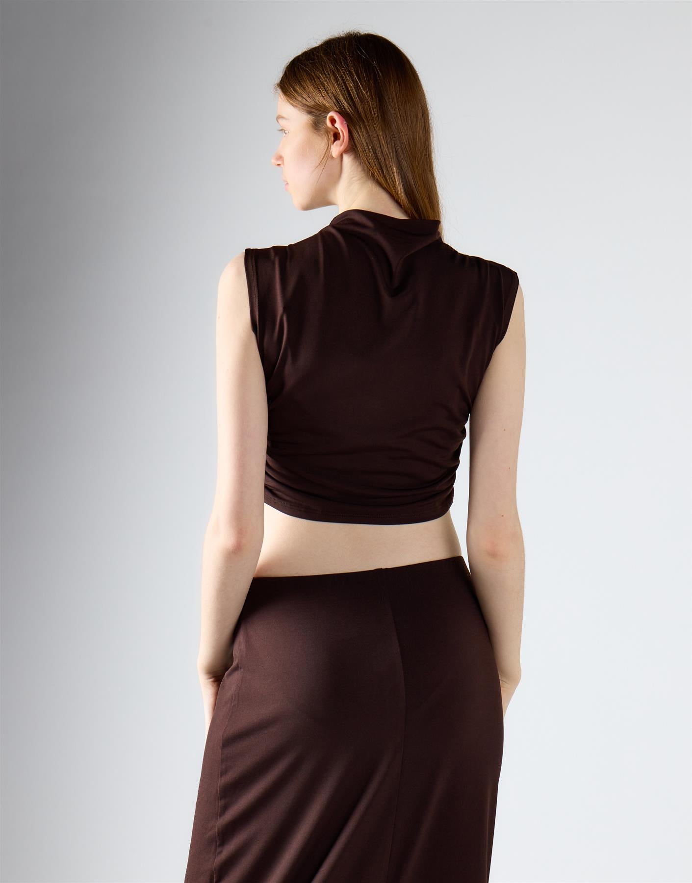 Brown Ruched Mock-Neck Sleeveless Crop Top