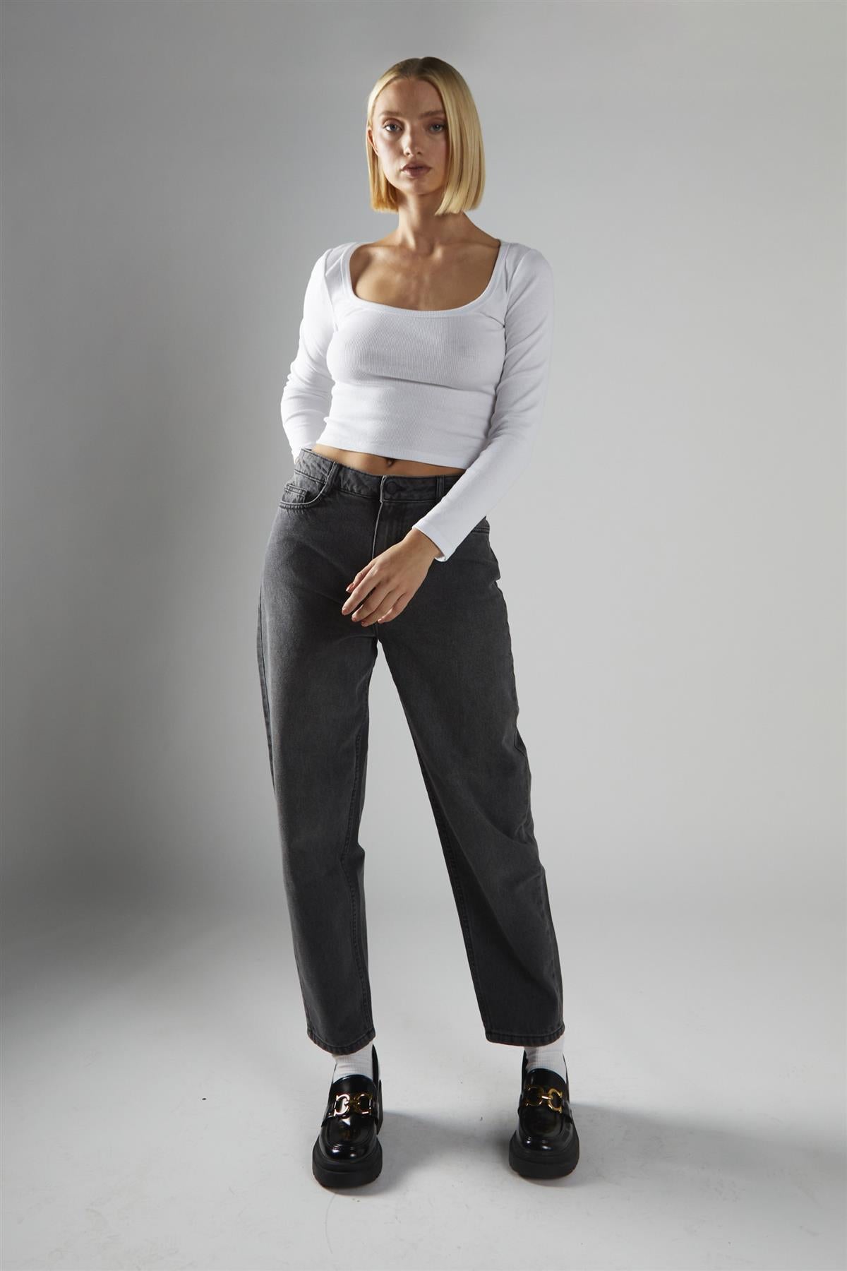 Scoop Neck Crop Tops - White Rib