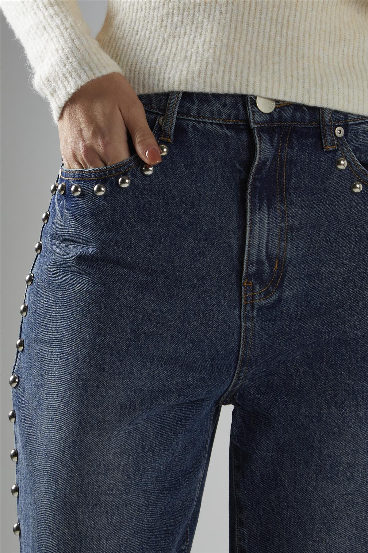 Dark-Stonewash Wide-Leg Studded-Jeans