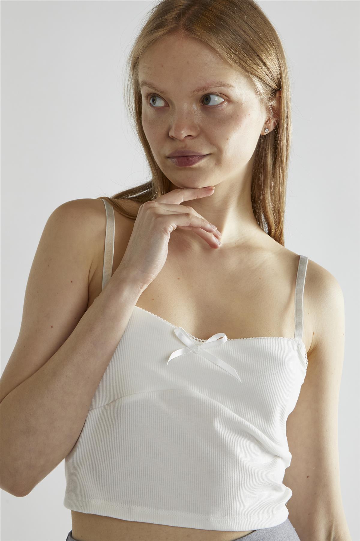 Off-White Sleeveless  Crop-Top