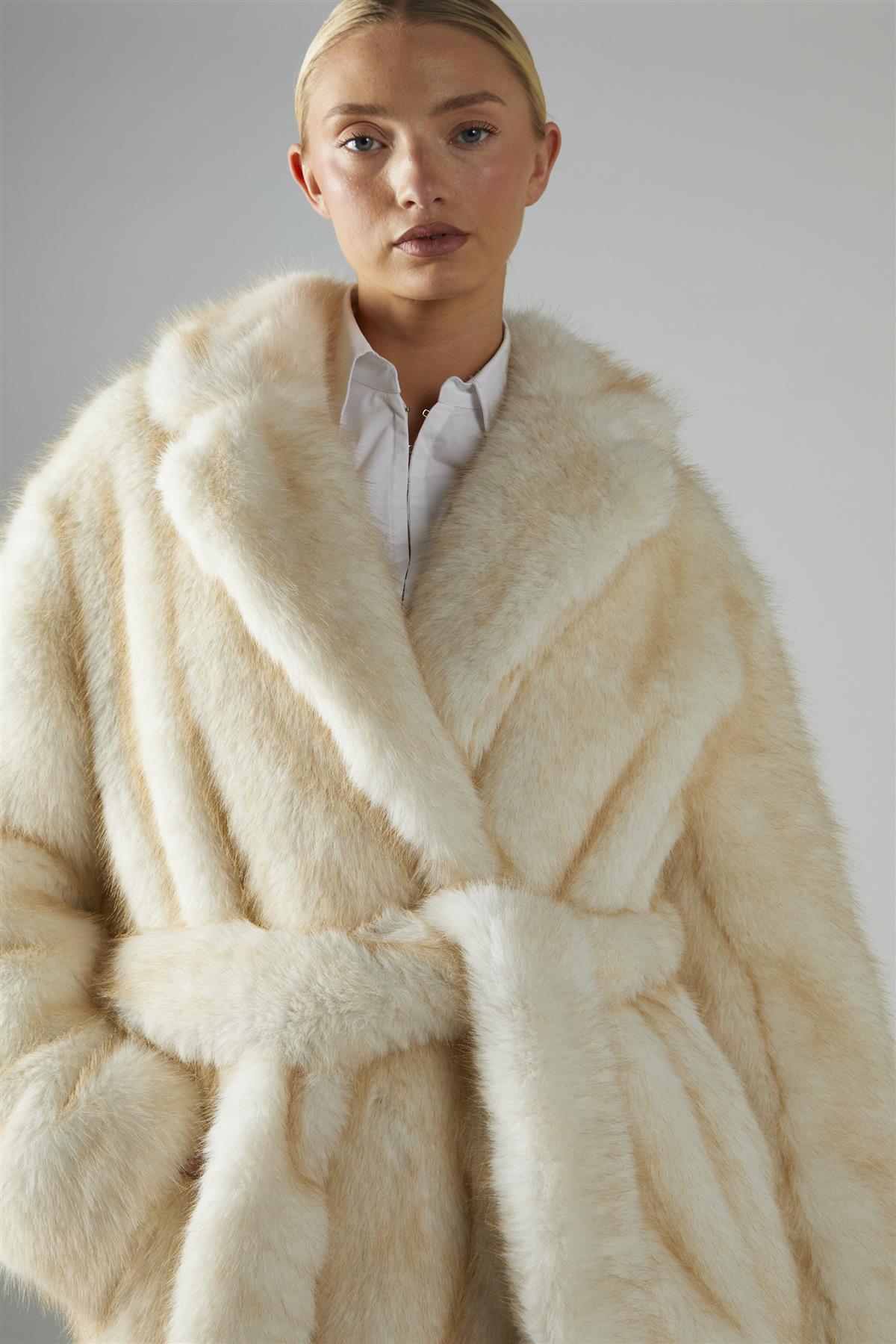 KA7175A CREAM JACKETS & COATS