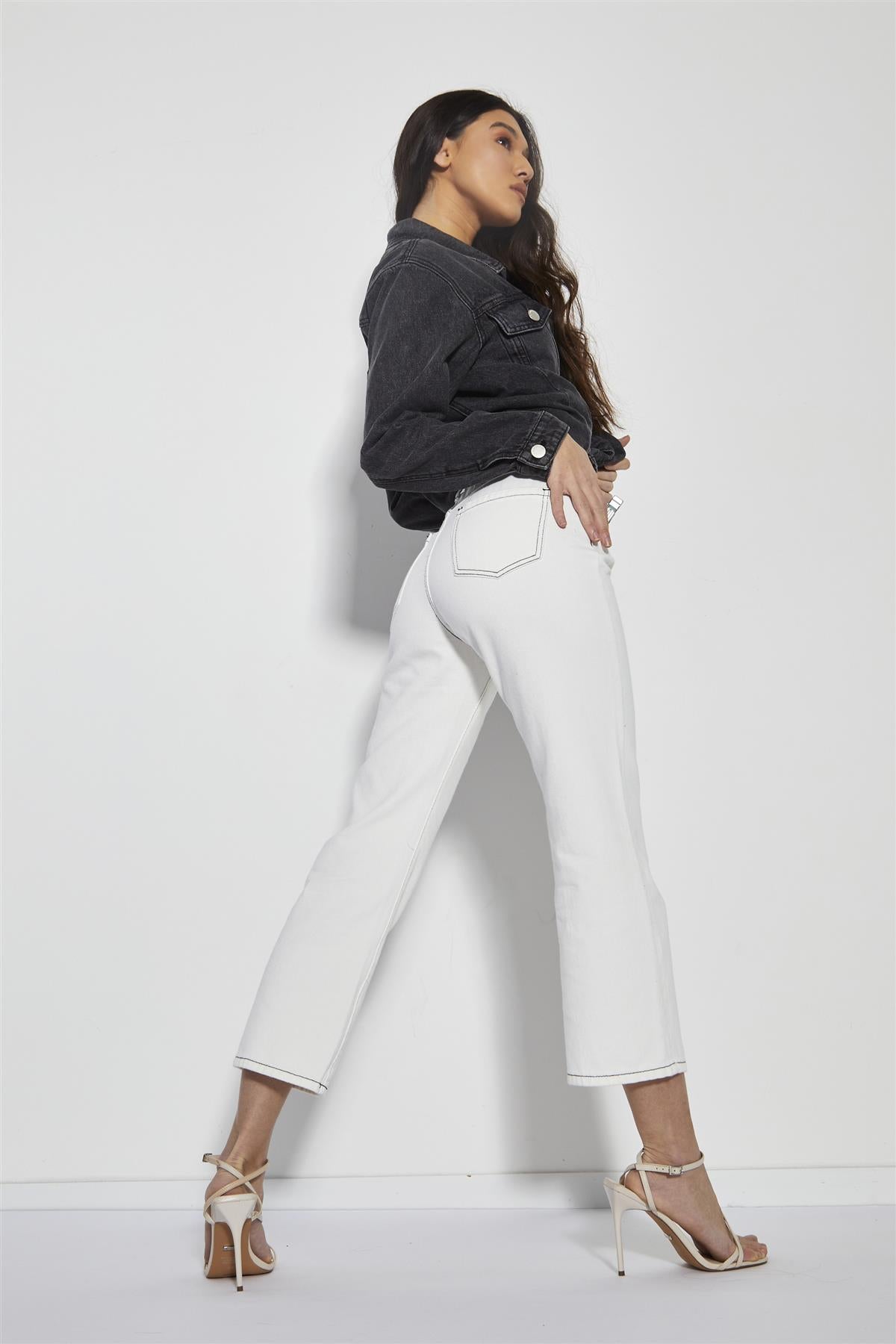 White High-Waisted Ankle Length-Jeans
