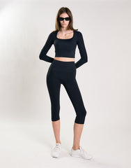 Agon Women's Black Long Sleeve Square Neck Top