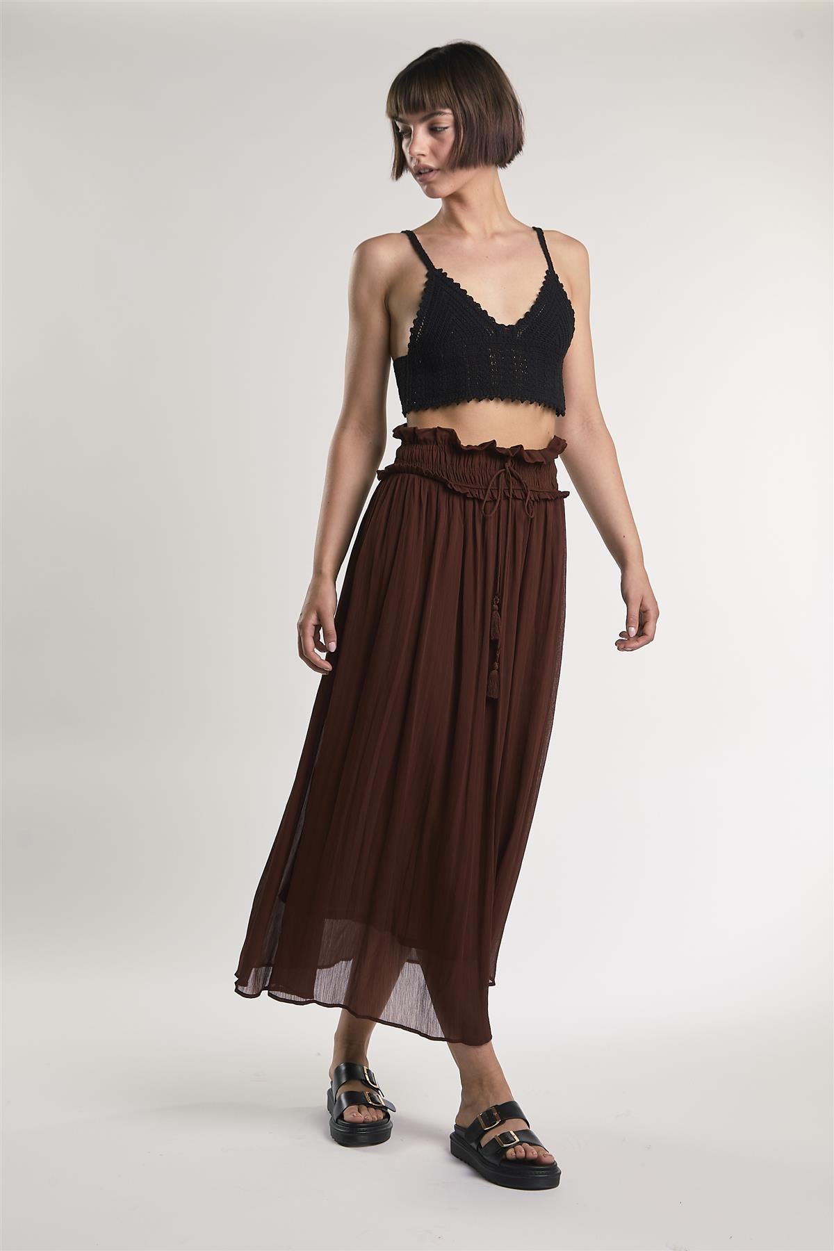Black Sleeveless-V-Neck-Crochet Crop-Top
