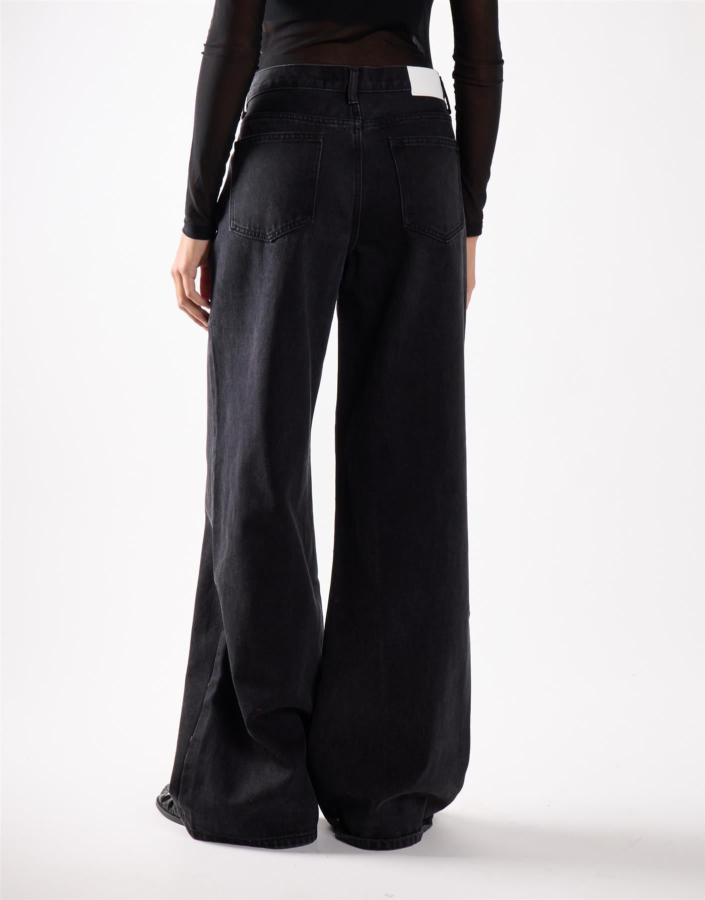 Washed Black Mid Rise Baggy Jeans