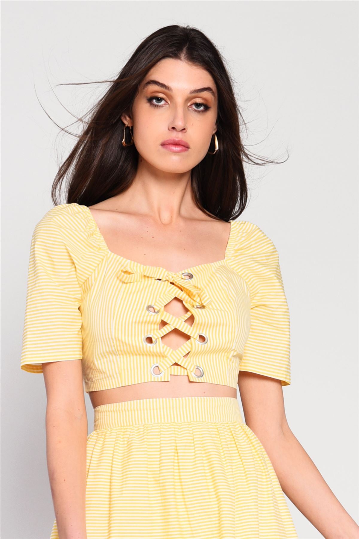 AN3737-LARGE BRIGHT FLORAL