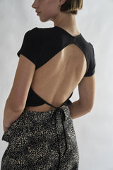 Black Round-Neck Tops