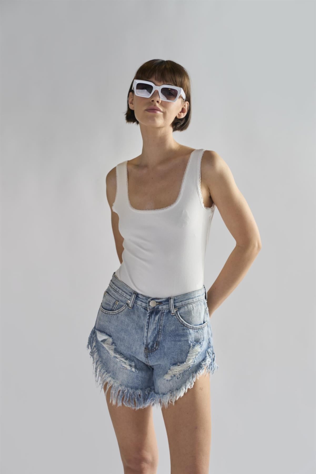Antique-Wash High-Waisted Distressed Denim-Shorts