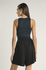 Black Ribbed Round-Neck Crop-Top