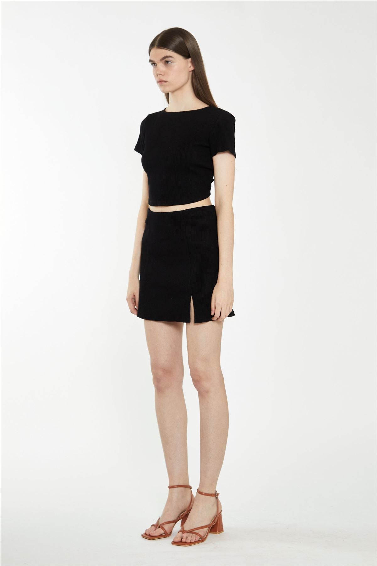 TM0514A-BLACK RIB