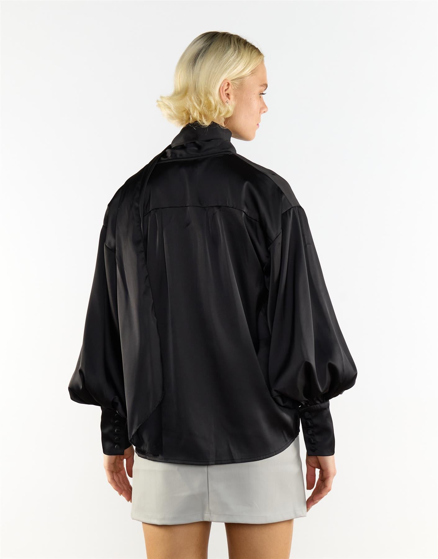 Tie Neck Bow Detail Blouse in Black