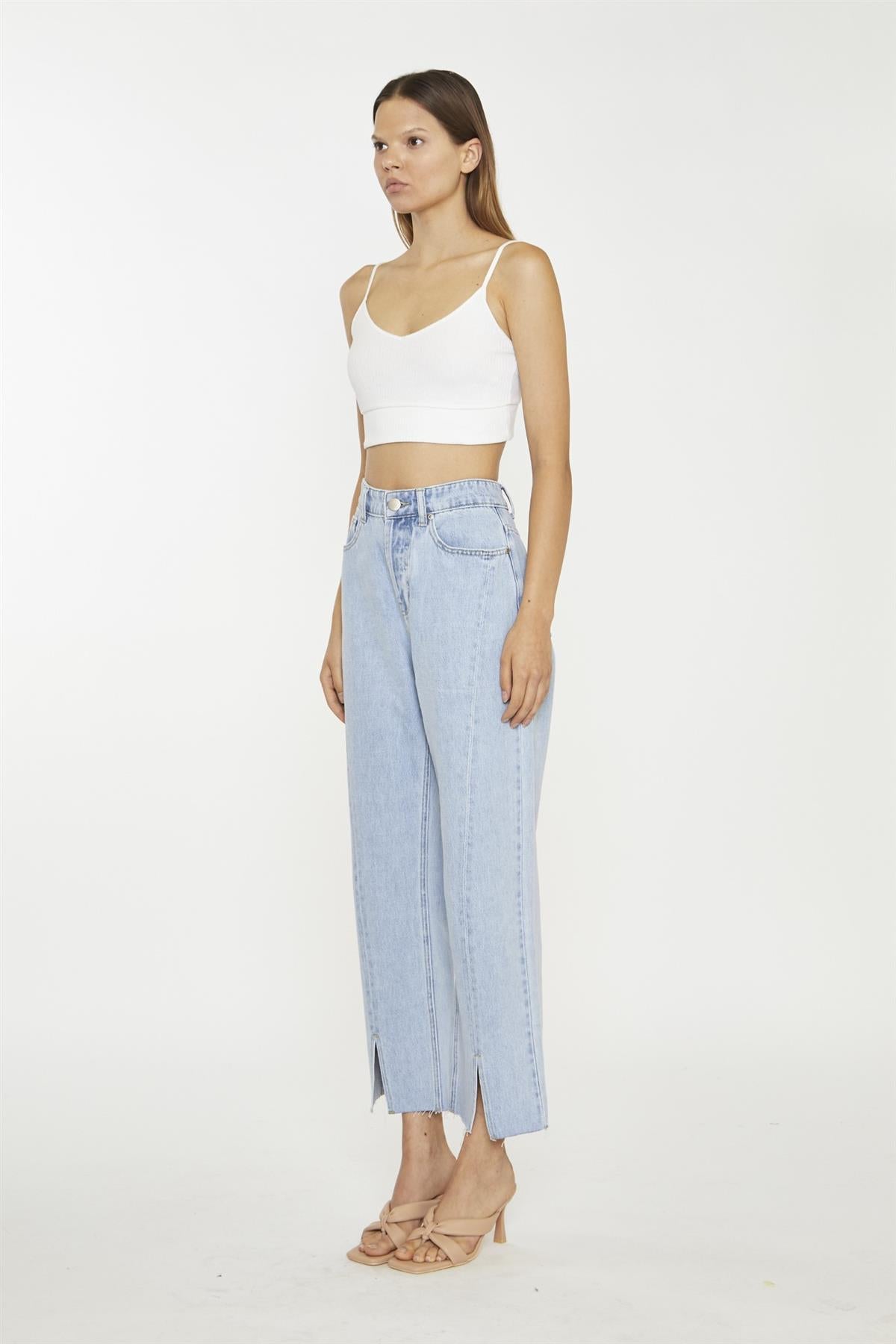 Bleach-Stonewash Front-Slit High-Waisted-Jeans