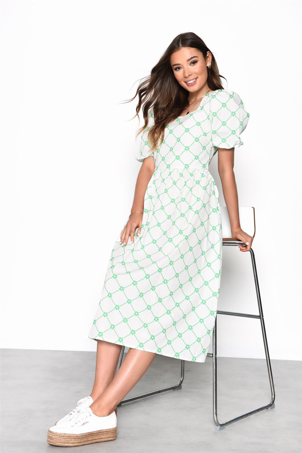 White-Green-Trellis Puff-Sleeve Midi-Dress