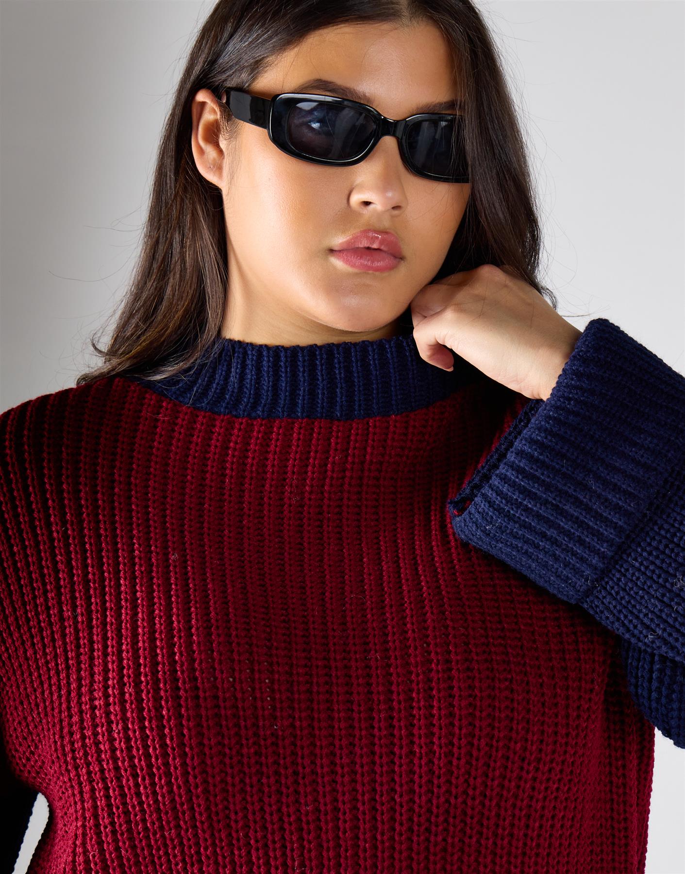 Burgundy Navy Round Neck Knit Jumper