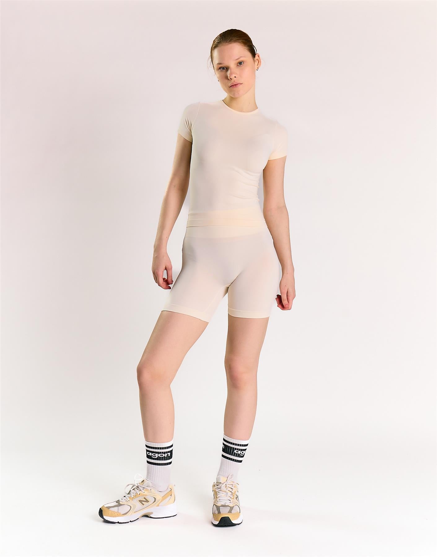 Agon Women's Off White Activewear Shorts