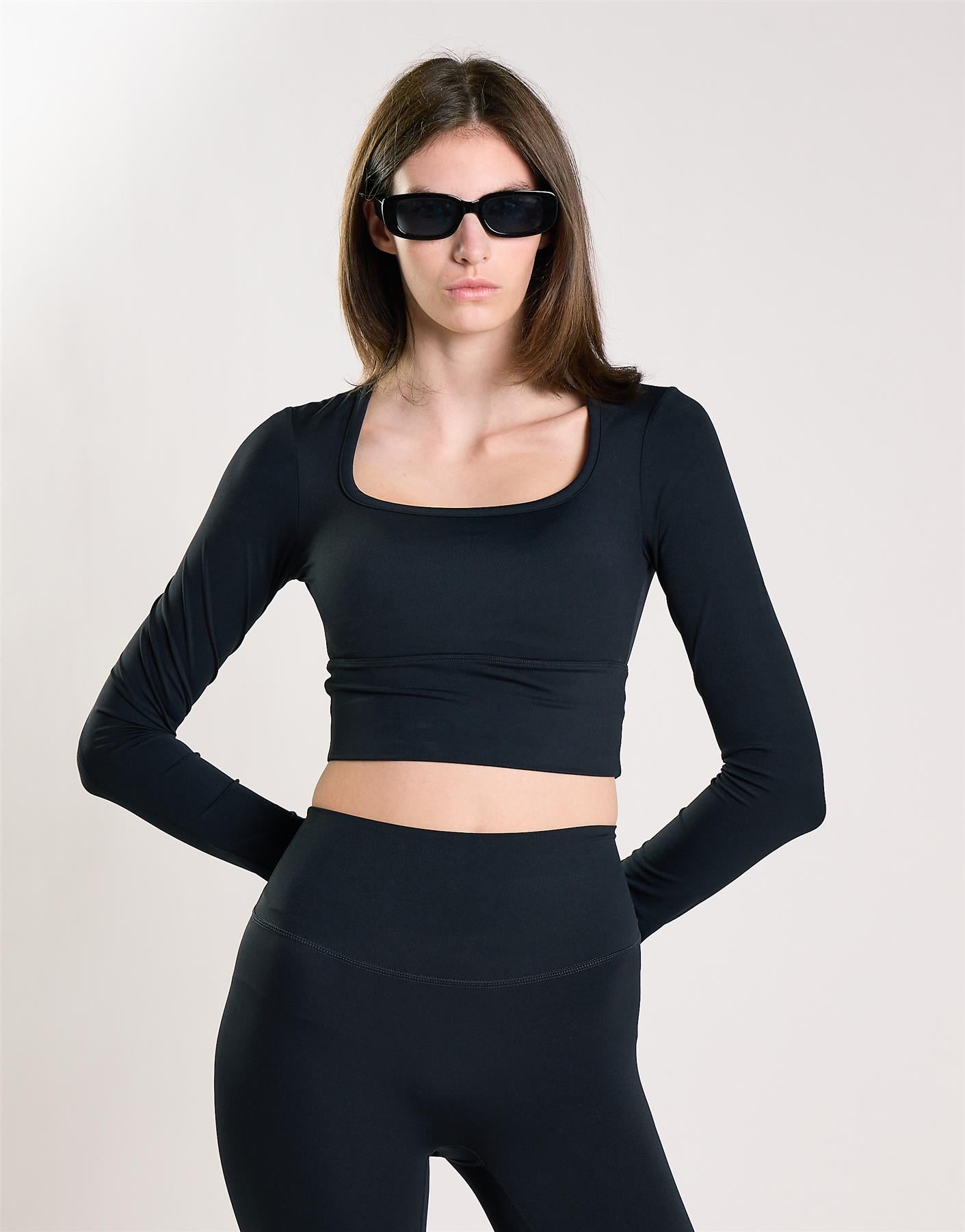 Agon Women's Black Long Sleeve Square Neck Top