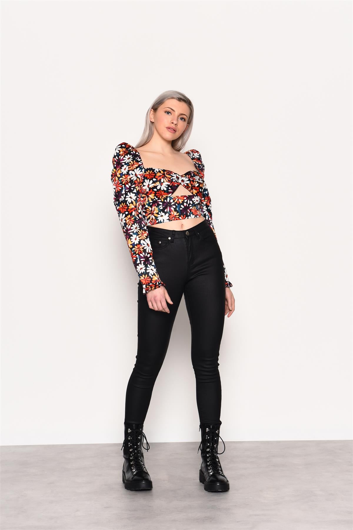 Painted-Daisy Long-Sleeve Crop-Top