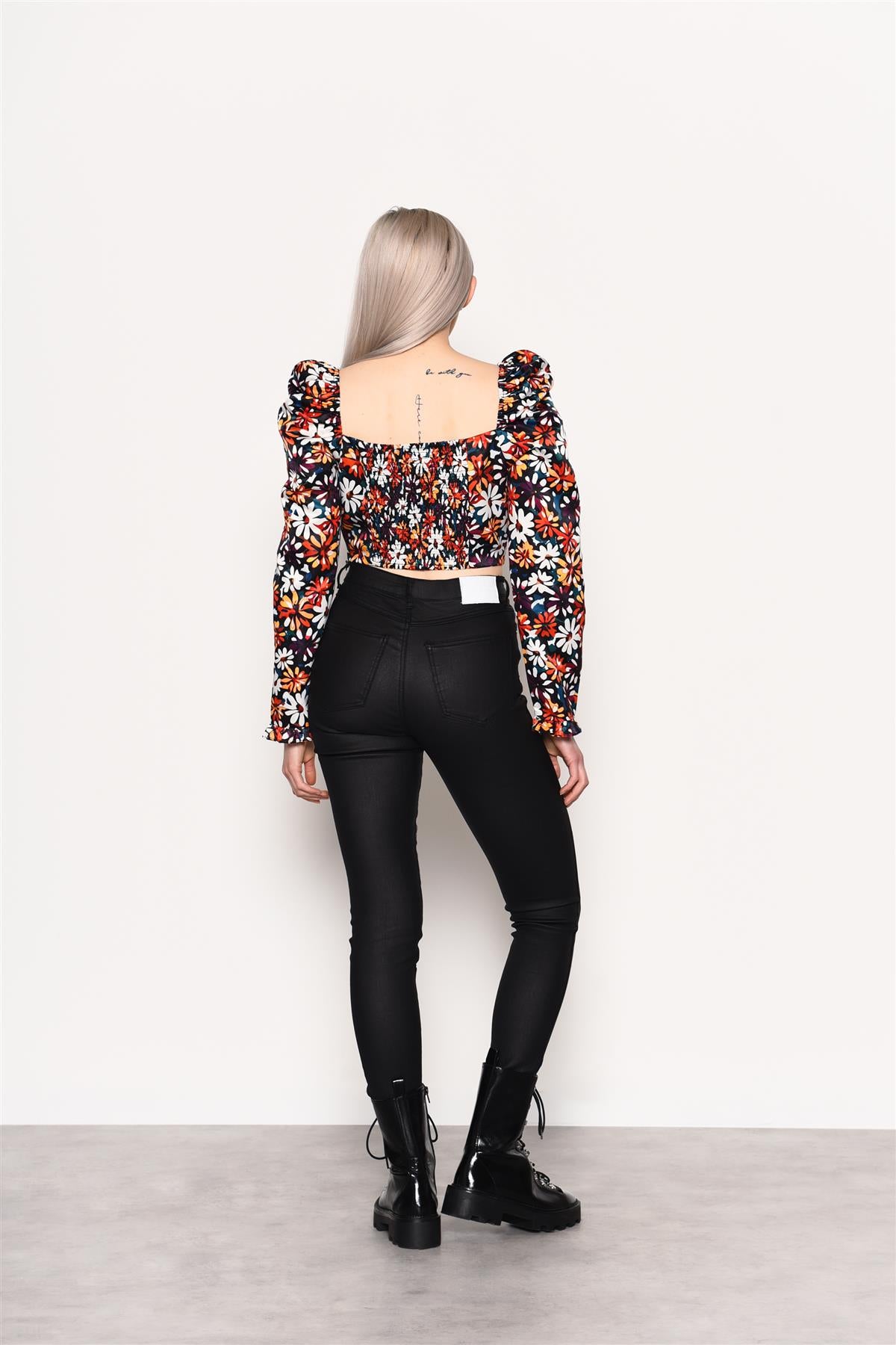 Painted-Daisy Long-Sleeve Crop-Top