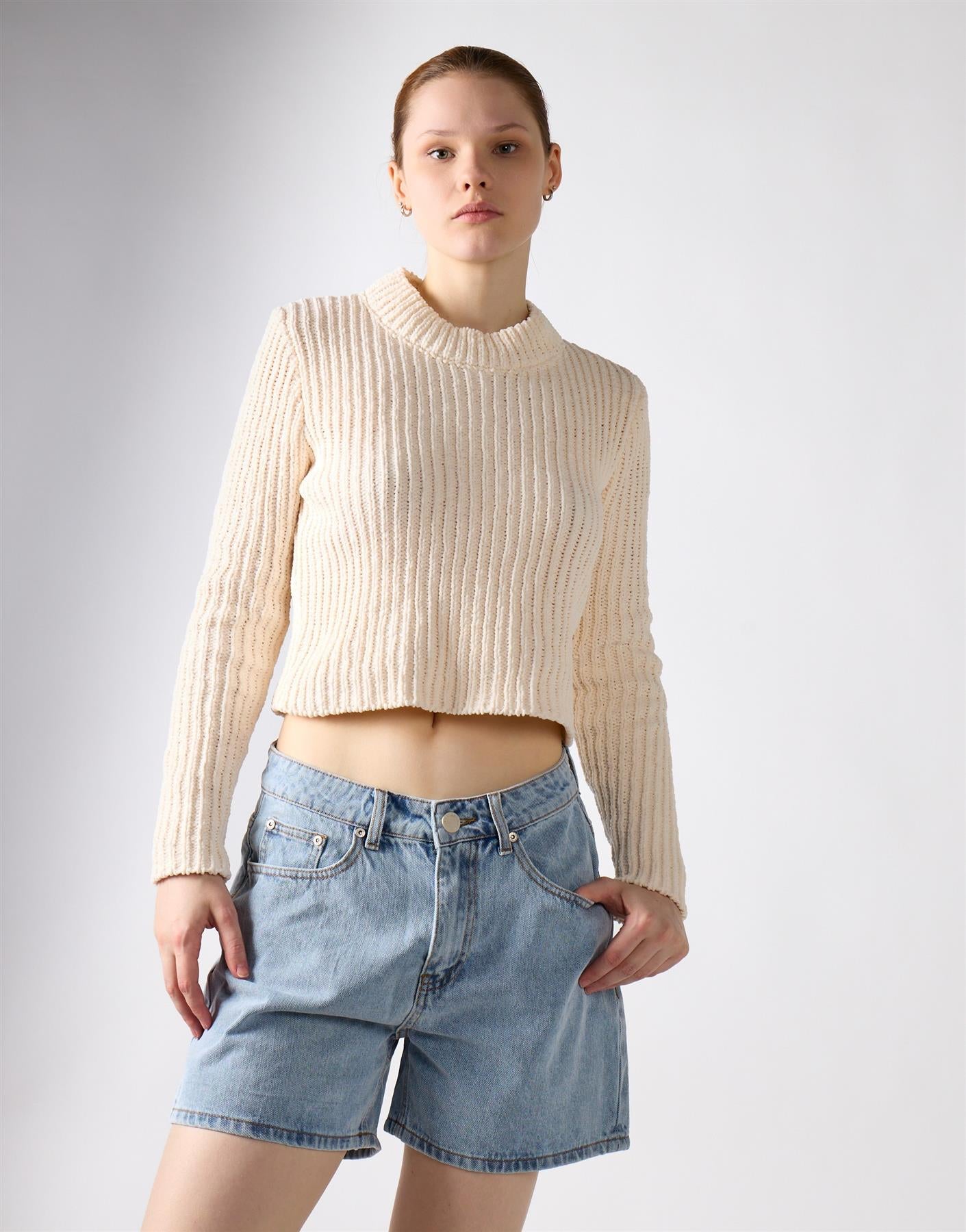 High Waist Rigid Denim Shorts - Mid Blue