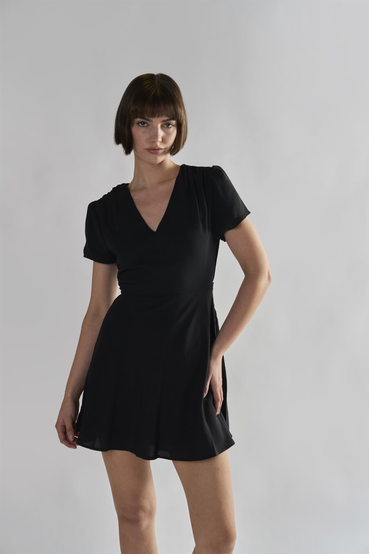 CK2731B BLACK DRESSES