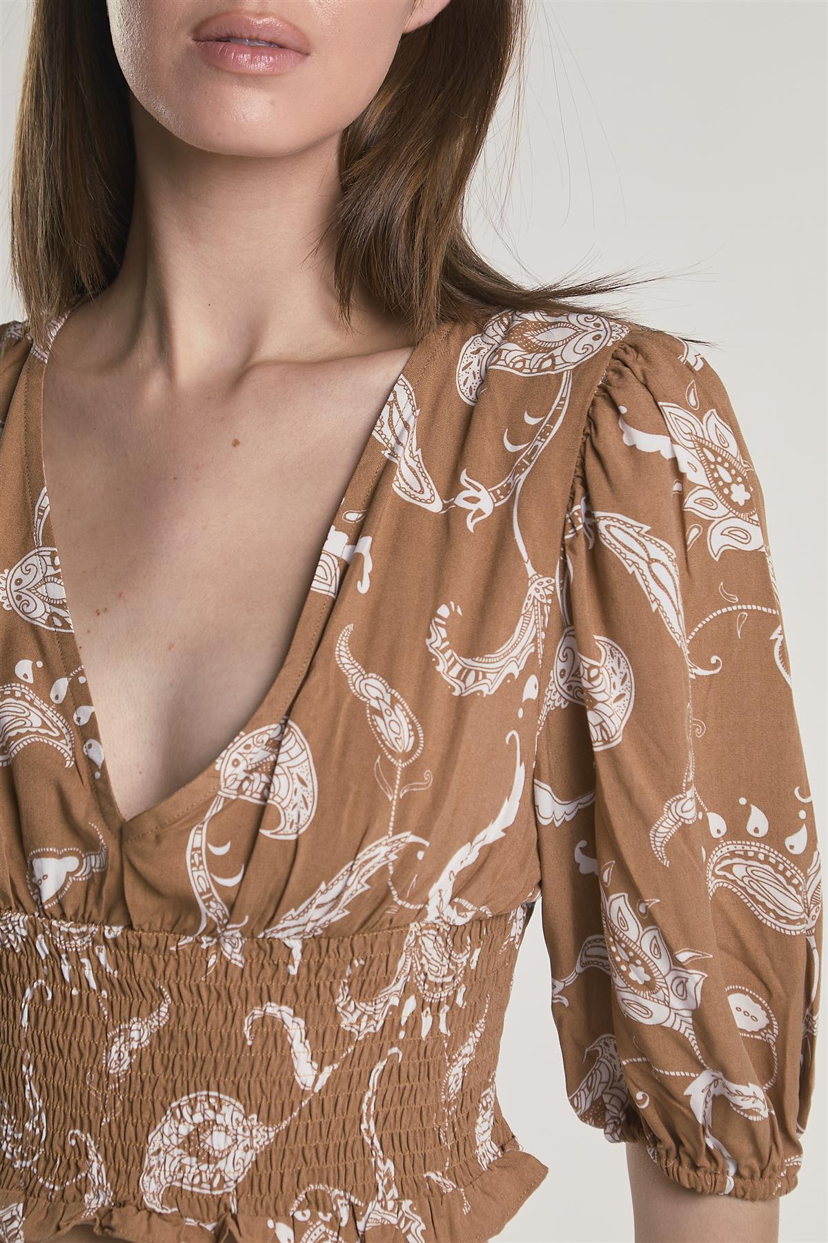 Brown-Paisley Puff-Sleeve V-Neck Crop-Top